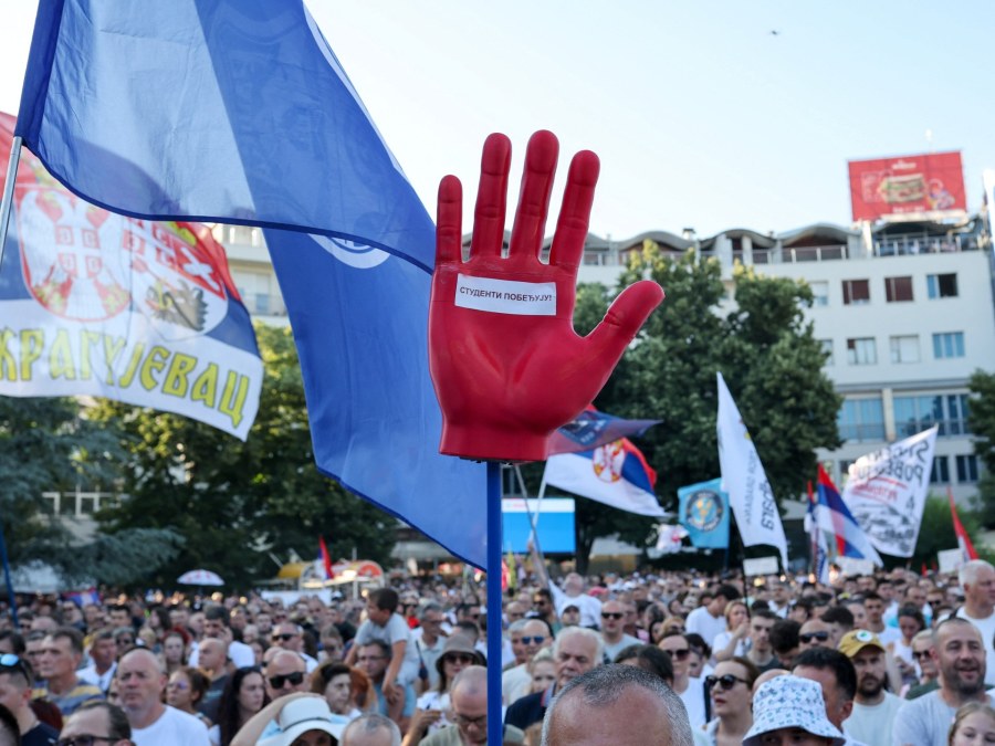 Serbia's Protests Persist Despite Vucic's Resignation Pledge