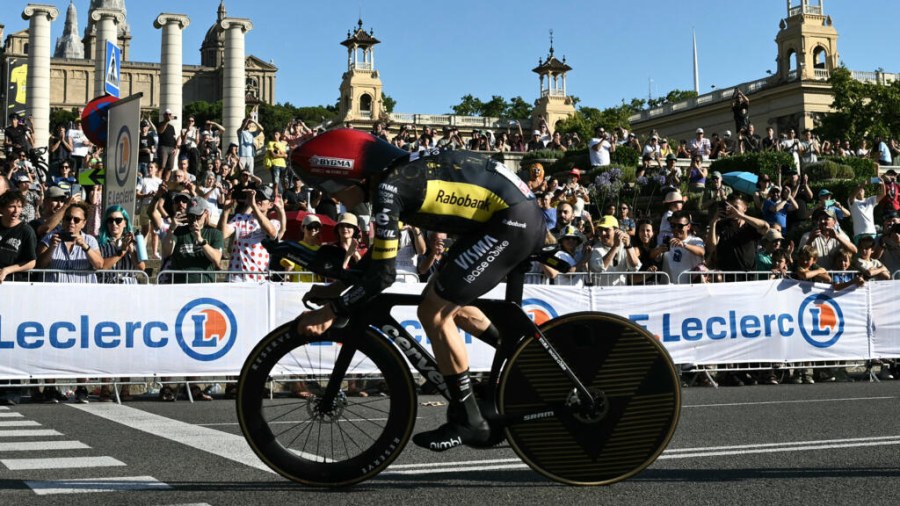 Tour de France Adapts Amid South France Wildfires