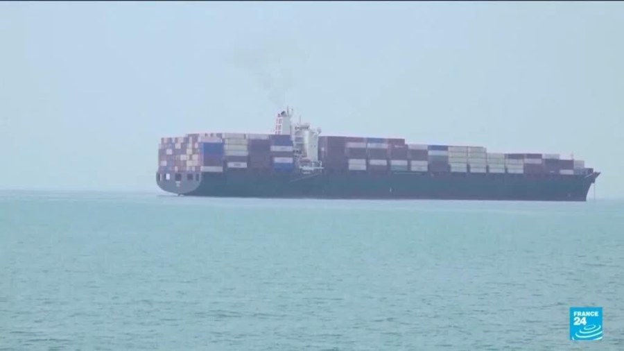 Escalating Conflict: US-Iran Strikes Shut Strait of Hormuz