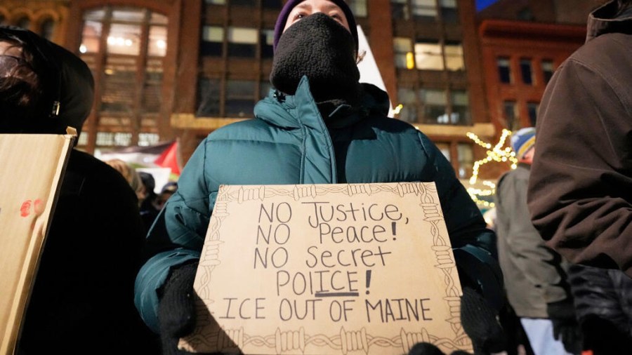 Une fusillade mortelle dans le Maine implique les opérations de l'ICE
