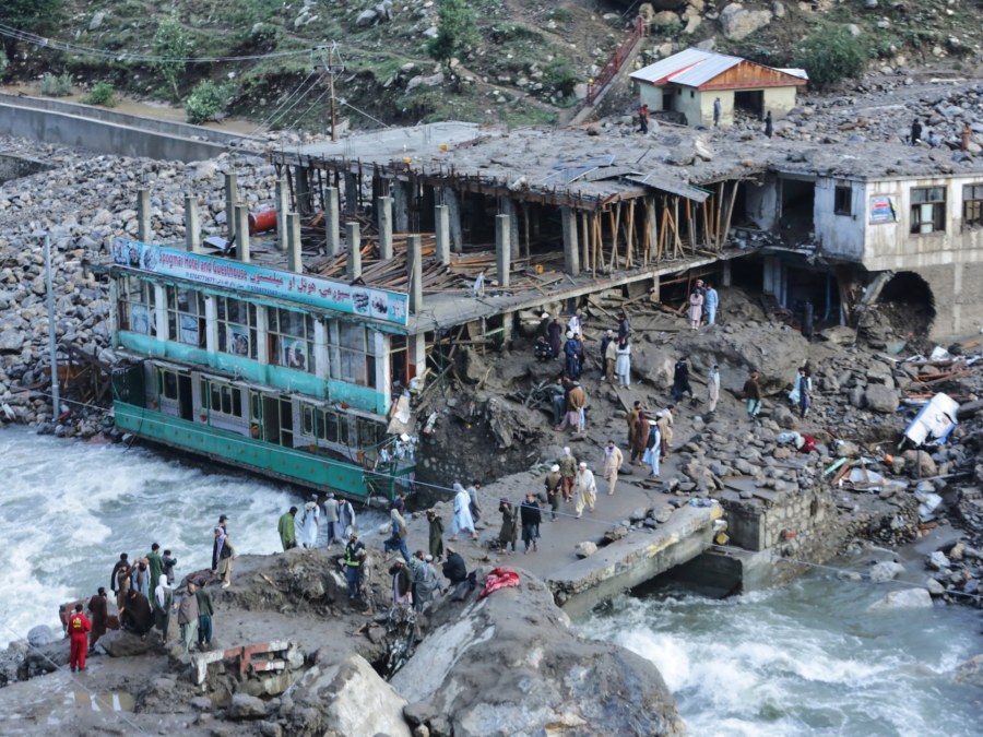 Afghanistan Faces Renewed Flash Flood Threat Amid Search for Survivors
