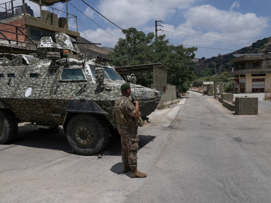 Lebanese Army to Secure Strategic Southern Villages Amid Diplomatic Maneuvers