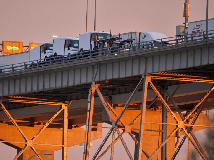 Canada and US to Intensify Trade Talks Amid Tariff Threats