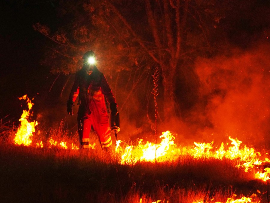 Escalating Wildfire Threats in France and Spain Amid Heatwaves