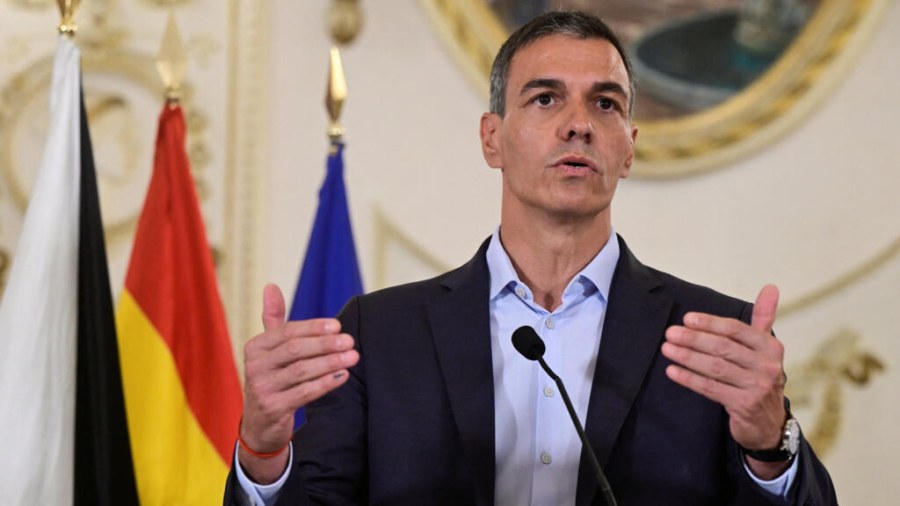 EU Faces Renewed Migration Challenge at Ceuta